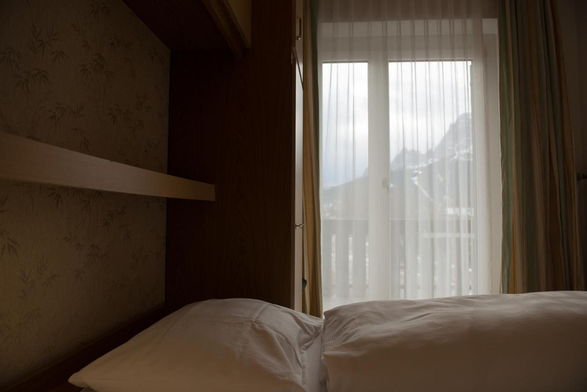 Aparthotel Garni Hofer Sexten Exterior foto
